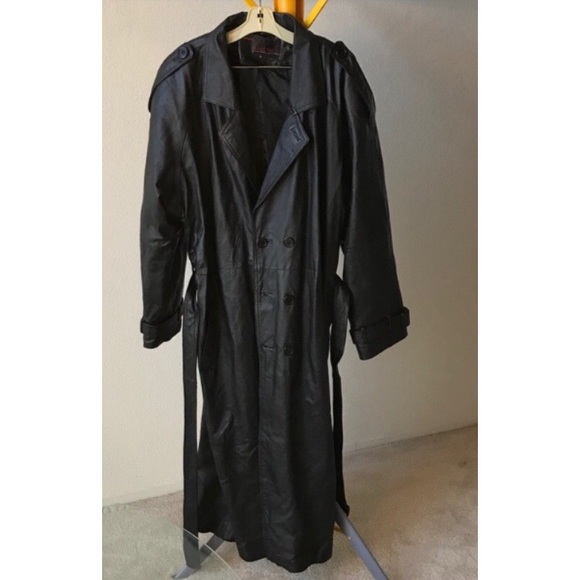 Phase 2 leather trench coat Clearance